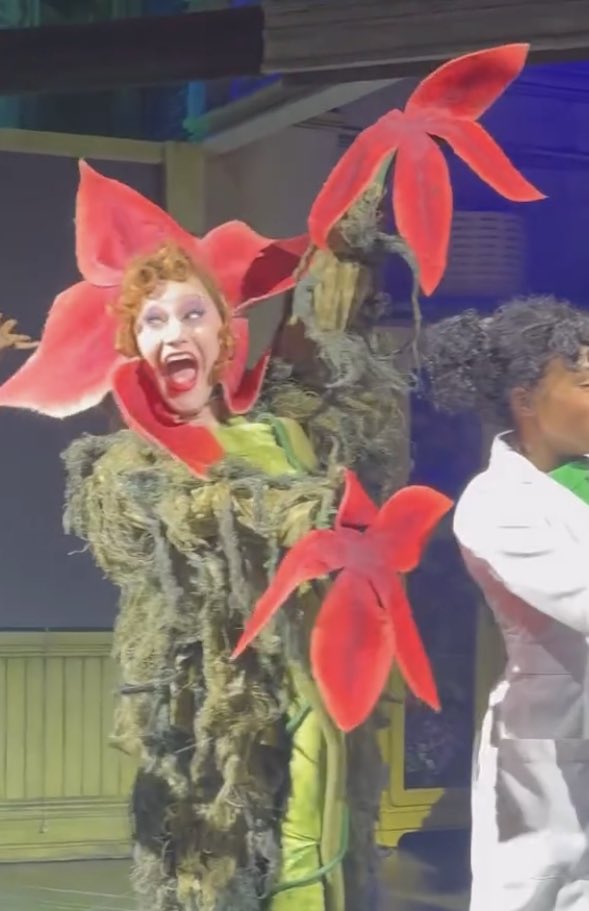 ashie🌙 tweet media