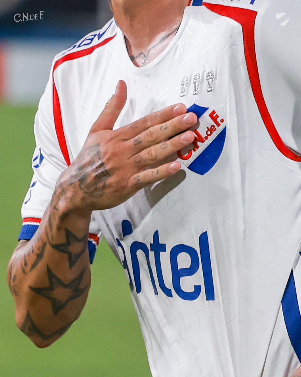Nacional's tweet photo. 💙🤍❤️ https://t.co/HGaElQ5zct