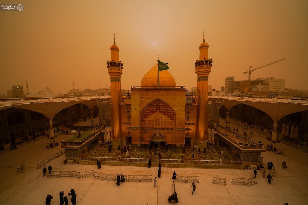 قَصَائِد ولائِية (@shiapoems) on Twitter photo "زارَ الترابُ علياً في صبيحتهِ
أكرمْ وأنعمْ به إبناً يزورُ أبا !
لمَّا رآهُ تمنَّى لونَ قبَّتِهِ
فقالَ حيدرةٌ كنْ مثْلَها ذهبا"
<a href="/OssailyAmily/">علي عسيلي العاملي</a> "زارَ الترابُ علياً في صبيحتهِ
أكرمْ وأنعمْ به إبناً يزورُ أبا !
لمَّا رآهُ تمنَّى لونَ قبَّتِهِ
فقالَ حيدرةٌ كنْ مثْلَها ذهبا"
<a href="/OssailyAmily/">علي عسيلي العاملي</a>