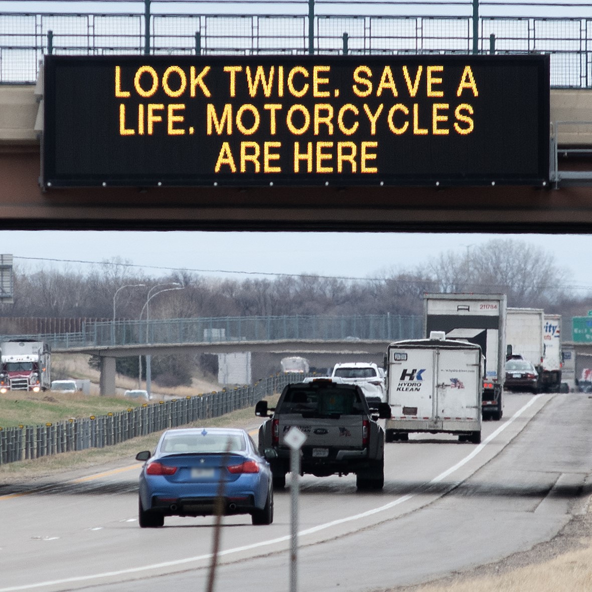 MnDOT's tweet photo. Good weather brings out the motorcycles—let’s keep everyone safe! Use your blinkers, check your mirrors, and always look twice before turning or changing lanes. https://t.co/NjwkUozGHt