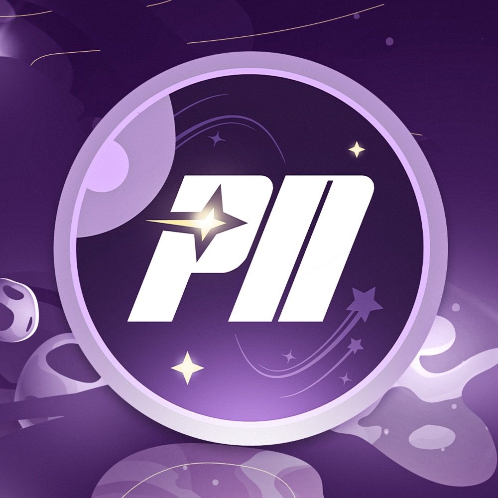 #NewProfilePic 
Finally figured out how to unblur on photoshop...

WE ARE COMING SEASON 8