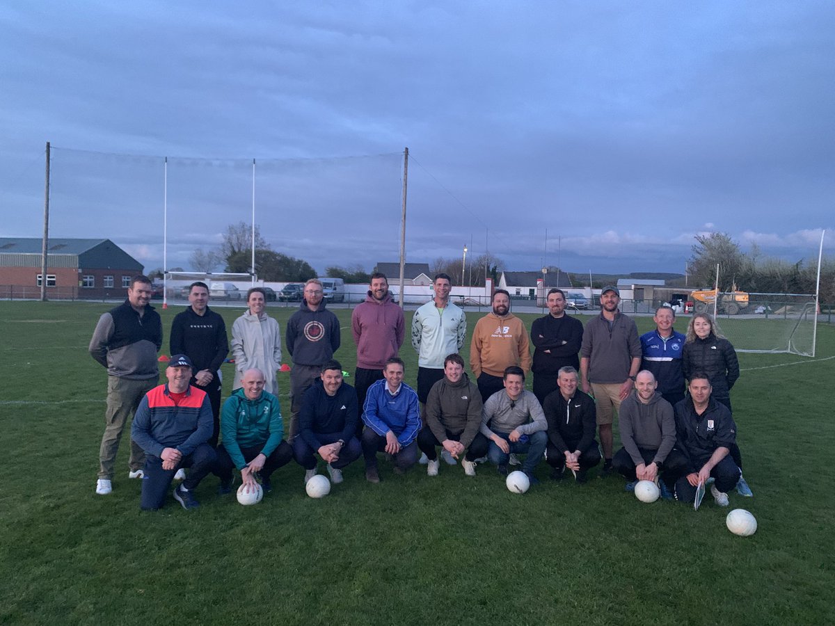 LaoisGamesGaels's tweet photo. Busy evening on the Coach Ed front 📚 

A1 Football in @ODempseysgfc and ICGG Football in @TimahoeGaa

Brilliant evening for both courses thanks to all the coaches who attended both courses. Thanks to @johnnynoonan12 for facilitating the A1 course https://t.co/3aDW86ZK05