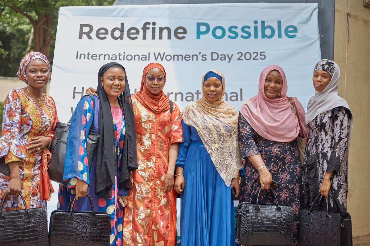globaltiti_'s tweet photo. @creativityenthu and other amazing women @teemerhtafoki @faizasani @De4niccas and to every attendee who showed up with such amazing vibes.

Let’s keep supporting each other. Let’s keep breaking boundaries. Let’s keep building!

Enjoy the 📸 of the amazing guest speaker from the event! https://t.co/zIyH2mAEuC