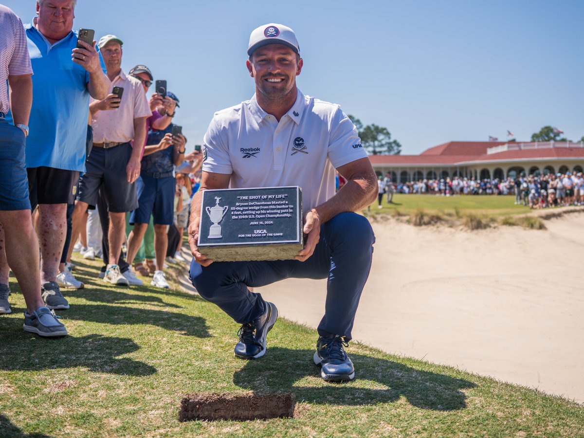 usopengolf's tweet photo. Bryson's clutch bunker shot forever immortalized at Pinehurst No. 2. https://t.co/UEhi8TXRhV