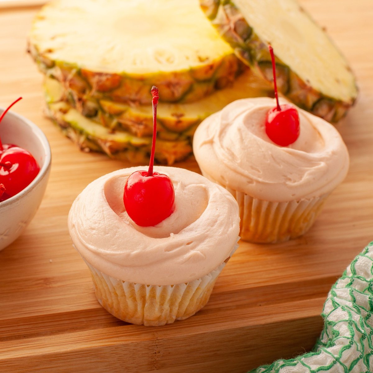 Only 6 more days to indulge in our Pineapple Upside Down Cupcake!  Don’t miss out on this tropical treat—perfectly sweet and a little bit tangy. Hurry in before it’s gone! ⏳ #PineapplePerfection #LimitedTimeTreat #CupcakeLove #TropicalDelight