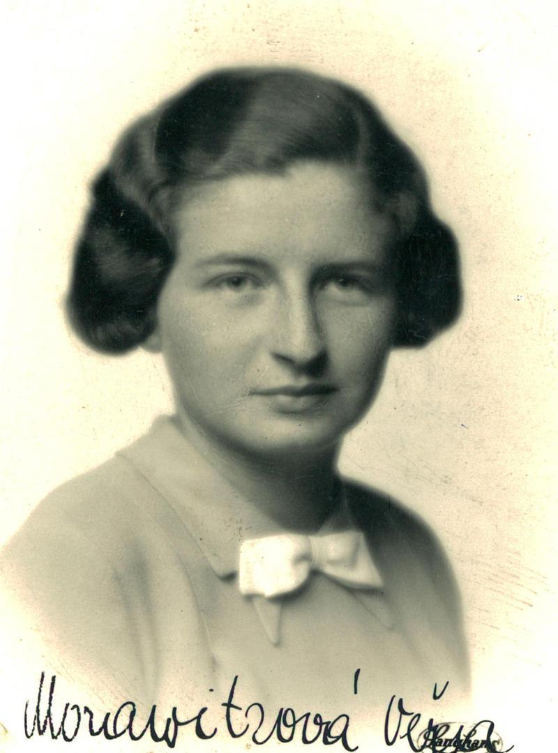 14 April 1920 | Czech Jewish woman, Věra Immergutová, was born in Prague.

She was deported to #Auschwitz from #Theresienstadt ghetto on 19 October 1944. She did not survive.