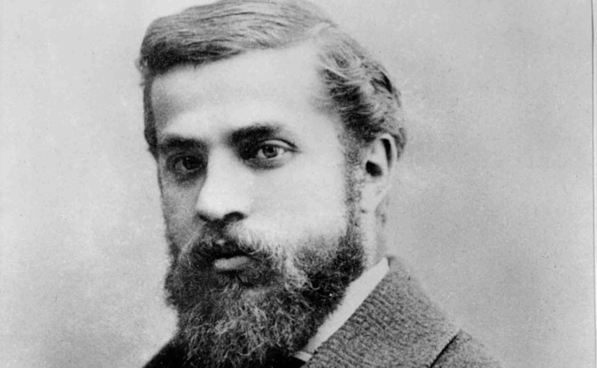 CatholicOnline's tweet image. Antoni Gaudí Declared Venerable: ‘God’s Architect’ One Step Closer to Sainthood

Read more: catholiconline.news/faith/antoni-g…

#AntoniGaudi #Sainthood #CatholicOnlineNews