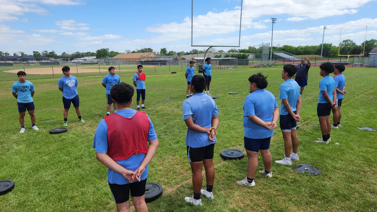 Carlos Gomez (@coachgomez_srt) on Twitter photo Day 5 Bootcamp- Enthusiasm
"Nothing great was ever accomplished without great ENTHUSIASM" - Ralph Waldo Emerson
<a href="/gonz5307/">Coach Gonzalez M.Ed</a> <a href="/SamRayburnFB/">Sam Rayburn Football</a> Day 5 Bootcamp- Enthusiasm
"Nothing great was ever accomplished without great ENTHUSIASM" - Ralph Waldo Emerson
<a href="/gonz5307/">Coach Gonzalez M.Ed</a> <a href="/SamRayburnFB/">Sam Rayburn Football</a>