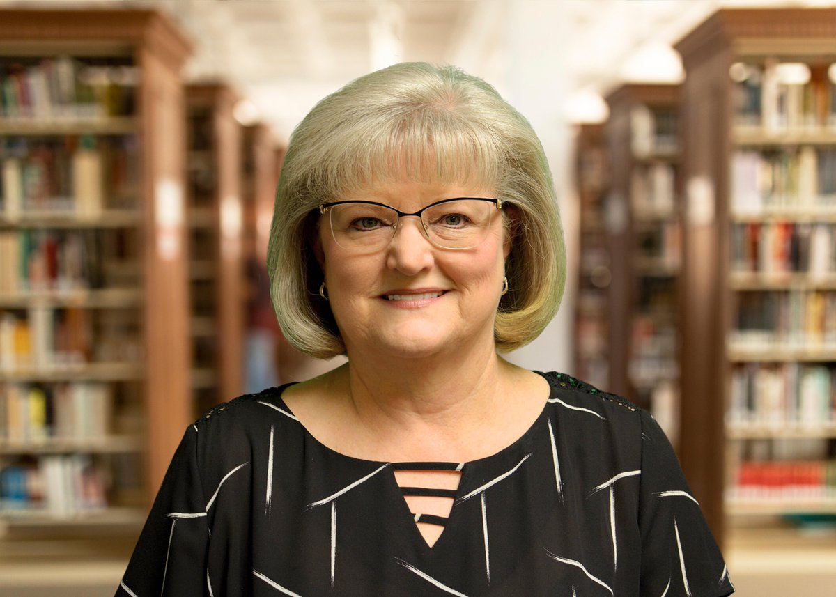 DISD_Libraries's tweet image. &quot;Ms. Bolin is a vital part of our campus, creating a dynamic and engaging learning environment for all students. Through interactive lessons and library experiences, she fosters a love for reading, critical thinking, and exploration.&quot; -Albert Briones, Principal, DeGolyer ES,…