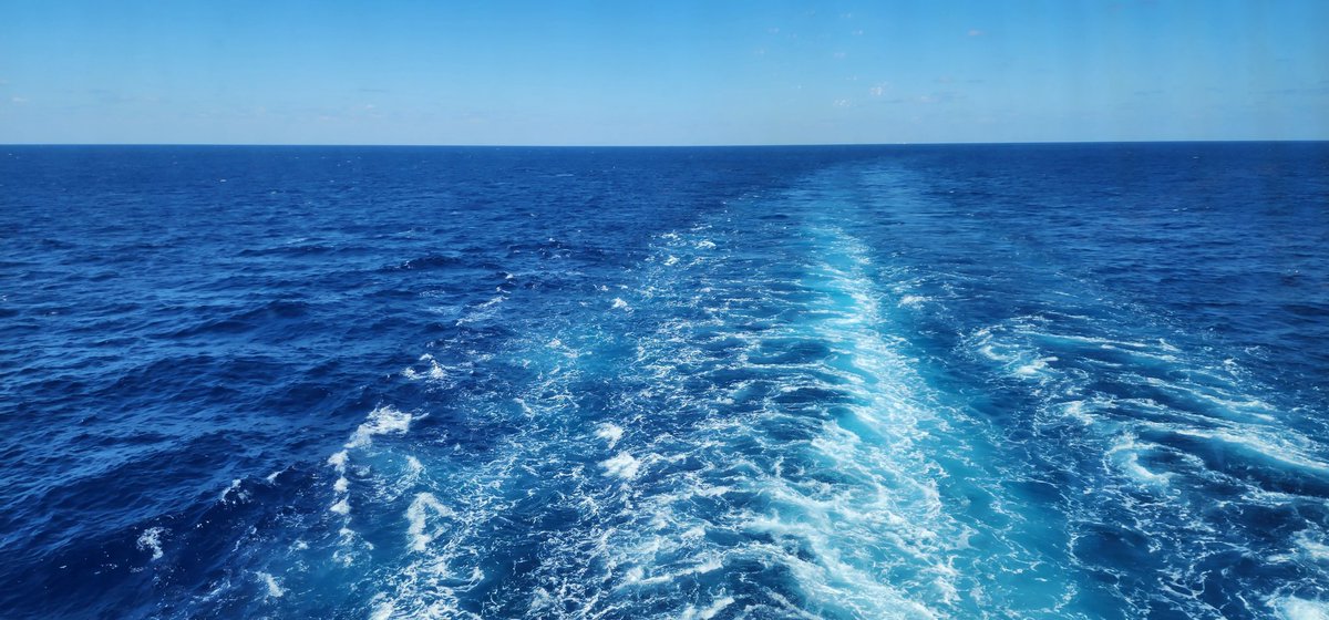 CruiseGuy's tweet image. Beautiful day on @CruiseNorwegian brand new #NorwegianAqua. Additional size on this #PrimaClass plus ship is making quite a difference from #NorwegianPrima #NorwegianViva.