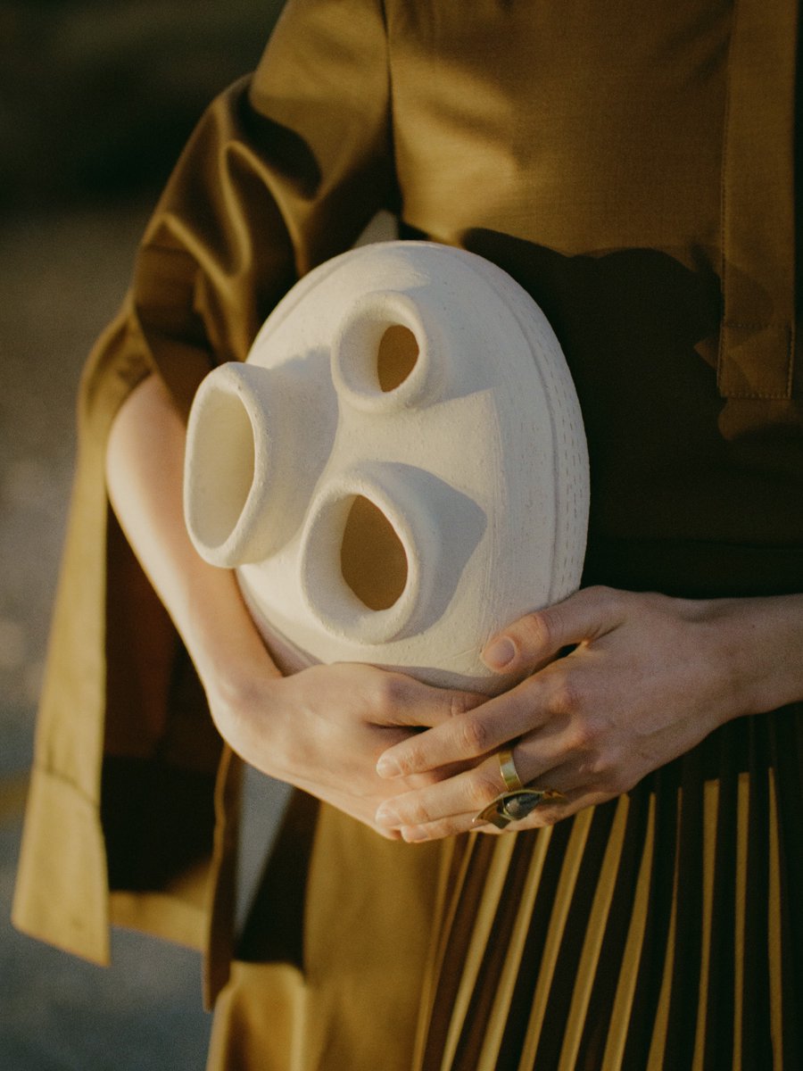 alexkibb_'s tweet photo. Ceramics in nature 💫 https://t.co/wyjFSfxjIm
