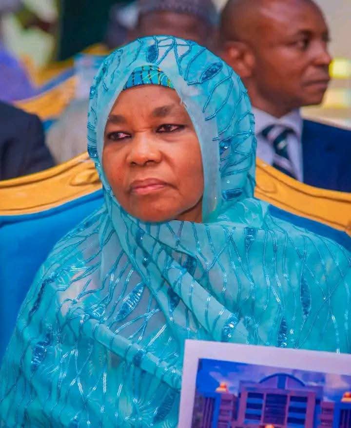 officialaazaura's tweet photo. A very Heartfelt congratulations to HE Dr. Ganduje and Prof. Hafsat Abdullahi Umar Ganduje on their well-deserved recognition by Bayero University Kano for their remarkable contributions to education in Kano State and Nigeria. 
AA Zaura https://t.co/TQMQsyQ6ZO