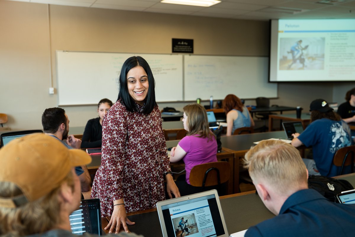 SouthwesternU's tweet photo. Your future starts here. 🏴‍☠️ With small class sizes, generous scholarships, and a close-knit community, you'll have the support you need to succeed. 

Deposit today! #SU29 #BeSouthwestern
https://t.co/iCOKhyT1RA https://t.co/AQZgGRQrTp