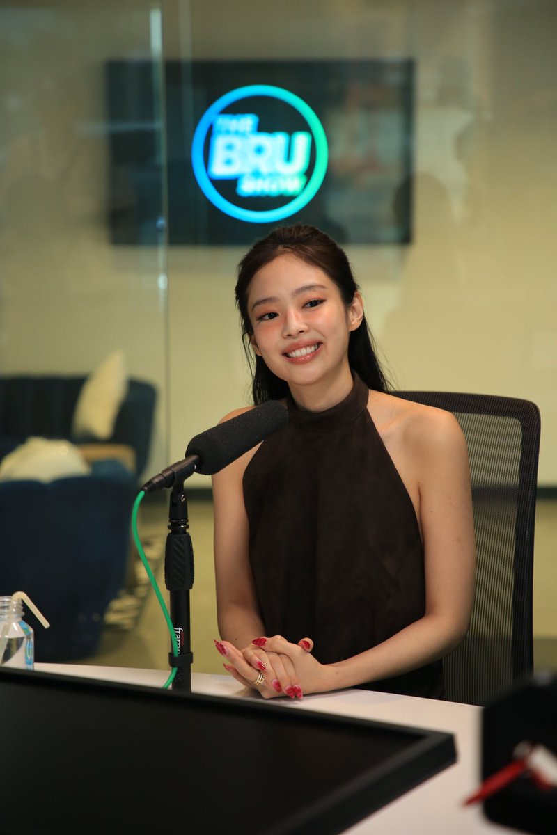 TheBruShow's tweet image. Congrats to @jennierubyjane on an amazing Coachella weekend 1 performance! 🔥

Make sure to check out our full interview with #JENNIE on the Audacy Music YouTube channel now!