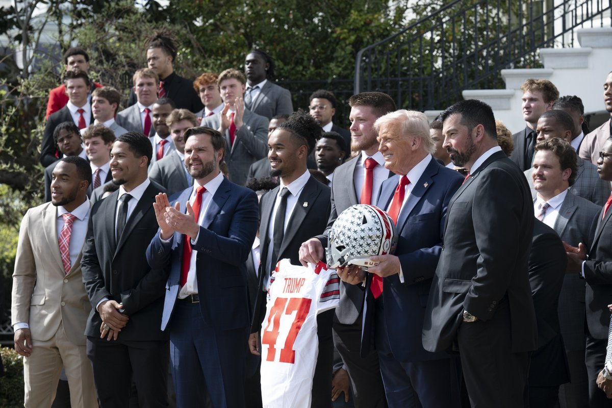 The White House tweet media