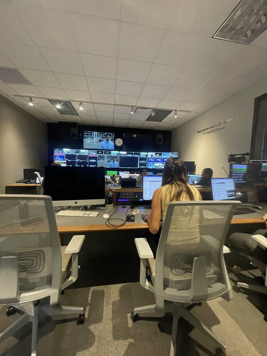 jacobpsuever's tweet photo. In the control room today for @cronkitenews we have a great show coming today and stay tuned for Wednesday as well! 🎤 https://t.co/WEZCp1Pbkb