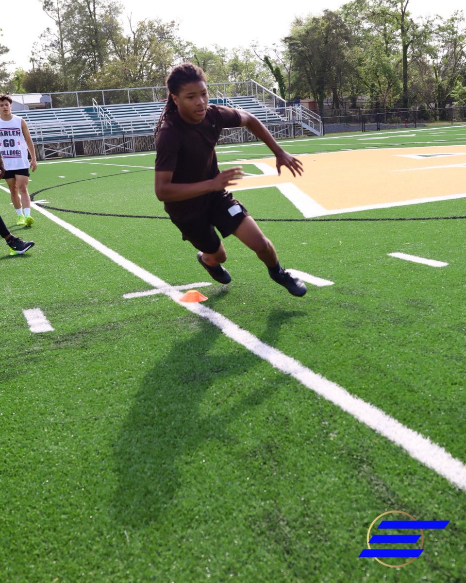 eachubsports's tweet photo. At Excelerated Athletics Community Hub, we believe focus leads the body. Through visual training and disciplined mindset work, we sharpen athletes’ coordination, reaction time, and purpose—on and off the field. 

Physical skill. Mental toughness. Spiritual drive. https://t.co/W6fSqvpjJU