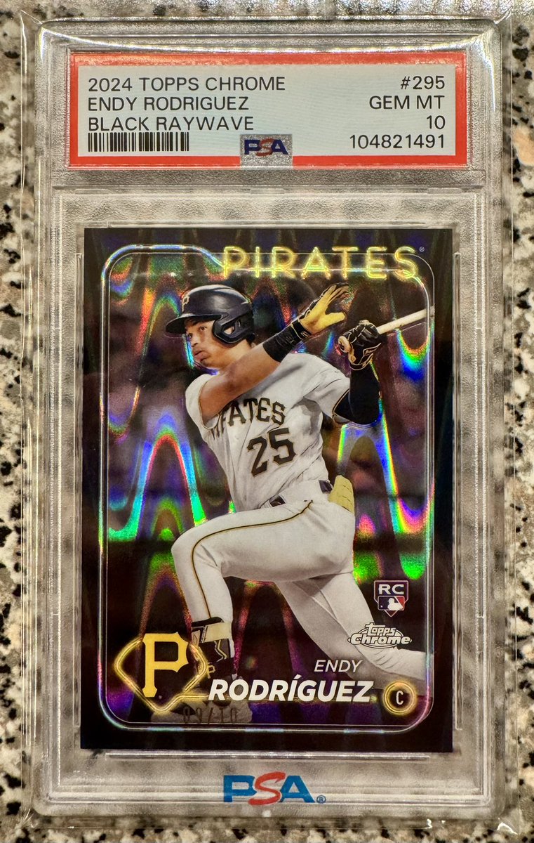 _cliffy34's tweet image. 35 down, 3 more to go!
If anyone see’s the below Endy Rodriguez 2024 Topps Chrome Parallels, please tag me or send them my way!
Frozenfractor /5
Red Raywave /5
Superfractor /1