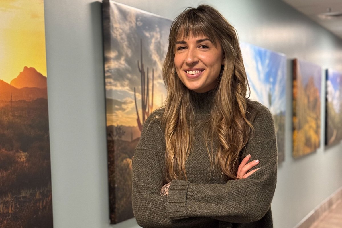 BIO5 Institute (@uazbio5) on Twitter photo 2025 BIO5 Postdoctoral Fellow Kat Kennedy in <a href="/UAZMedTucson/">UA College of Medicine – Tucson</a> is exploring how, sleep, health, and cognition are connected, emphasizing underrepresented groups like shift workers and women.
Learn more about her research and the journey that led her here: bit.ly/4cuw4G1 2025 BIO5 Postdoctoral Fellow Kat Kennedy in <a href="/UAZMedTucson/">UA College of Medicine – Tucson</a> is exploring how, sleep, health, and cognition are connected, emphasizing underrepresented groups like shift workers and women.
Learn more about her research and the journey that led her here: bit.ly/4cuw4G1