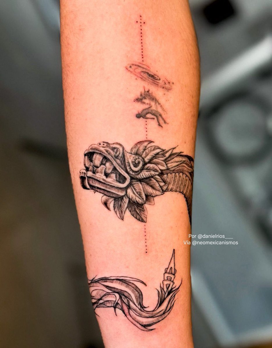 La serpiente emplumada 🐉 por @danielrios____ #neomexicanismos #quetzalcoatl  #tatuaje, image size:936x1200