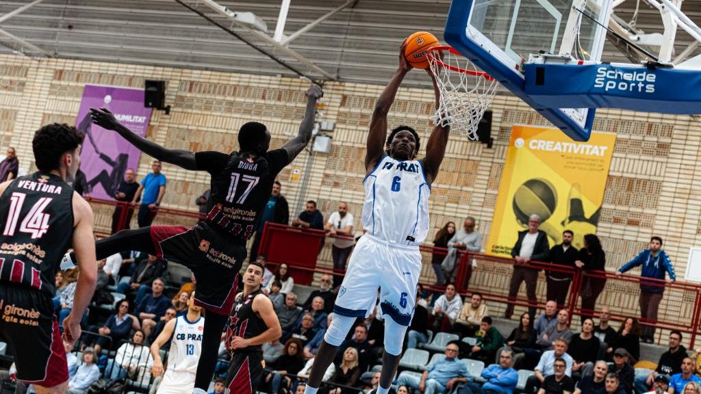 🔴 MVP #SegundaFEB: Victory Onuetu (<a href="/_thereal1ne/">Victory Isaac Onuetu</a>) y la ilusionante vuelta de un MVP campeón del mundo

▶ Redondeó en esta 🇯2⃣5⃣ una gran vuelta con su <a href="/CBPrat/">Club Bàsquet Prat</a> 

📊 39 val ➡️ 30 puntos, 14 rebotes y 2 faltas recibidas

🖐 Quinteto ideal ⬇
feb.es/2025/4/14/balo…