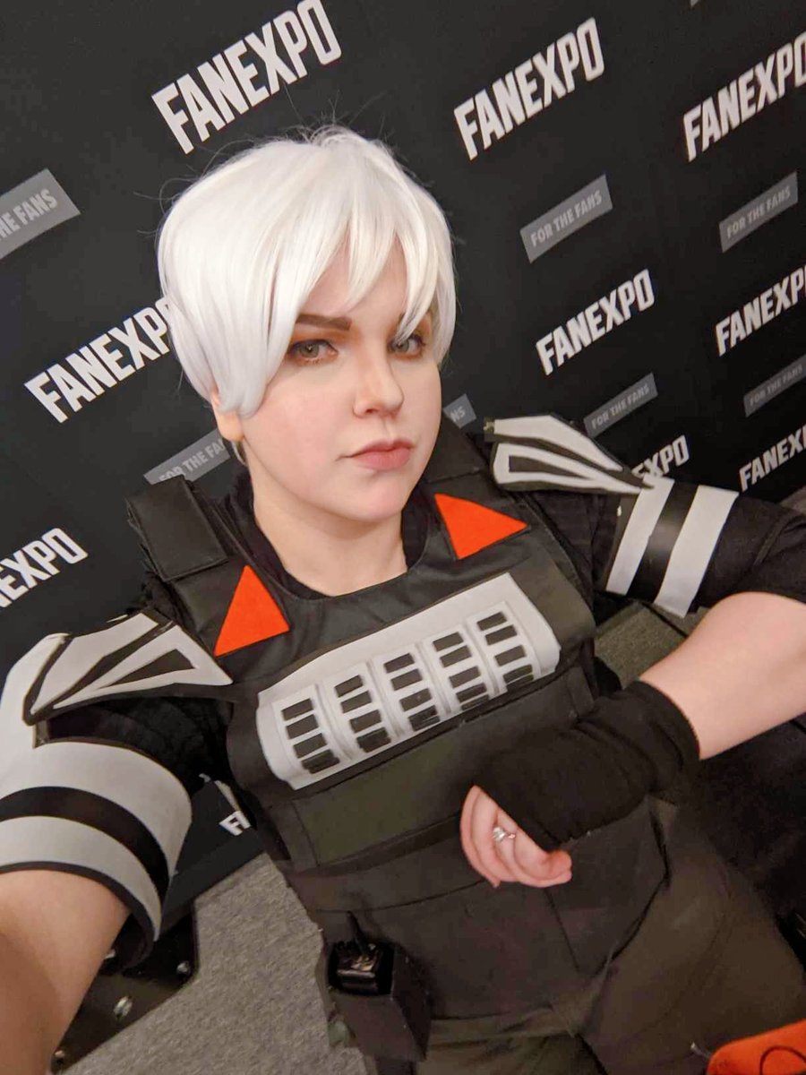 Linds Chance @ MOVED TO BLUE SKY tweet media