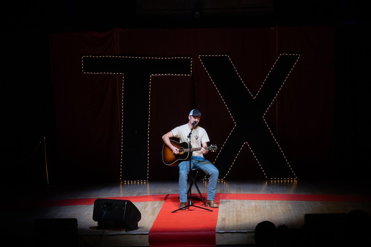 There were so many amazing performances at this year's talent show! 🎤🤠