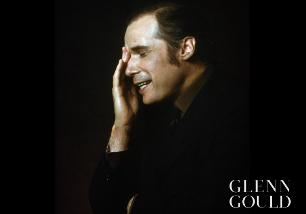 "I think that if I were required to spend the rest of my life on a desert island, and to listen to or play the music of any one composer during all that time, that composer would almost certainly be Bach."
What is your "desert island" artist of choice?

📸 Don Hunstein