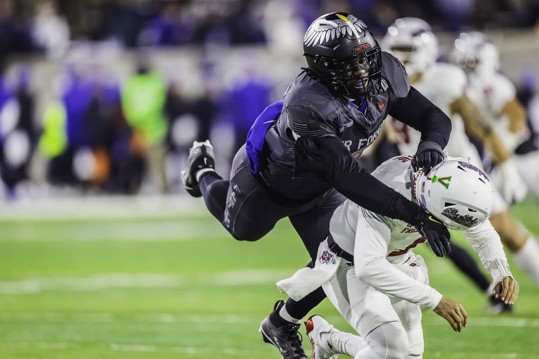 Air Force linebacker Osaro Aihie has entered the transfer portal as a grad transfer, <a href="/on3/"></a> has learned.

Posted 58 tackles, 2 sacks, 1 interception and 2 fumble recoveries in 2024.

on3.com/transfer-porta…