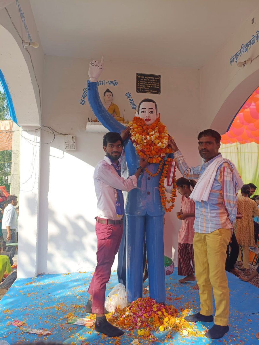 _notx85's tweet photo. संविधान निर्माता, भारत रत्न डॉ. भीमराव अंबेडकर जी की जयंती पर हार्दिक शुभकामनाएं 💐 
#JaiBhim #JaiBharat
#AmbedkarJayanti
#EqualityForAll #AmbedkarJayanti
@chiftakshshila @AmitGautam0909
@ManojRajAsp @pikumragautama1 @KumarGpi https://t.co/hSBI91mdFK