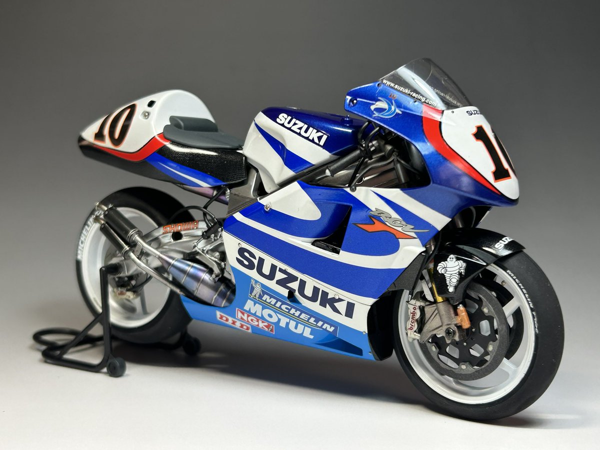 moto factory M'z tweet media