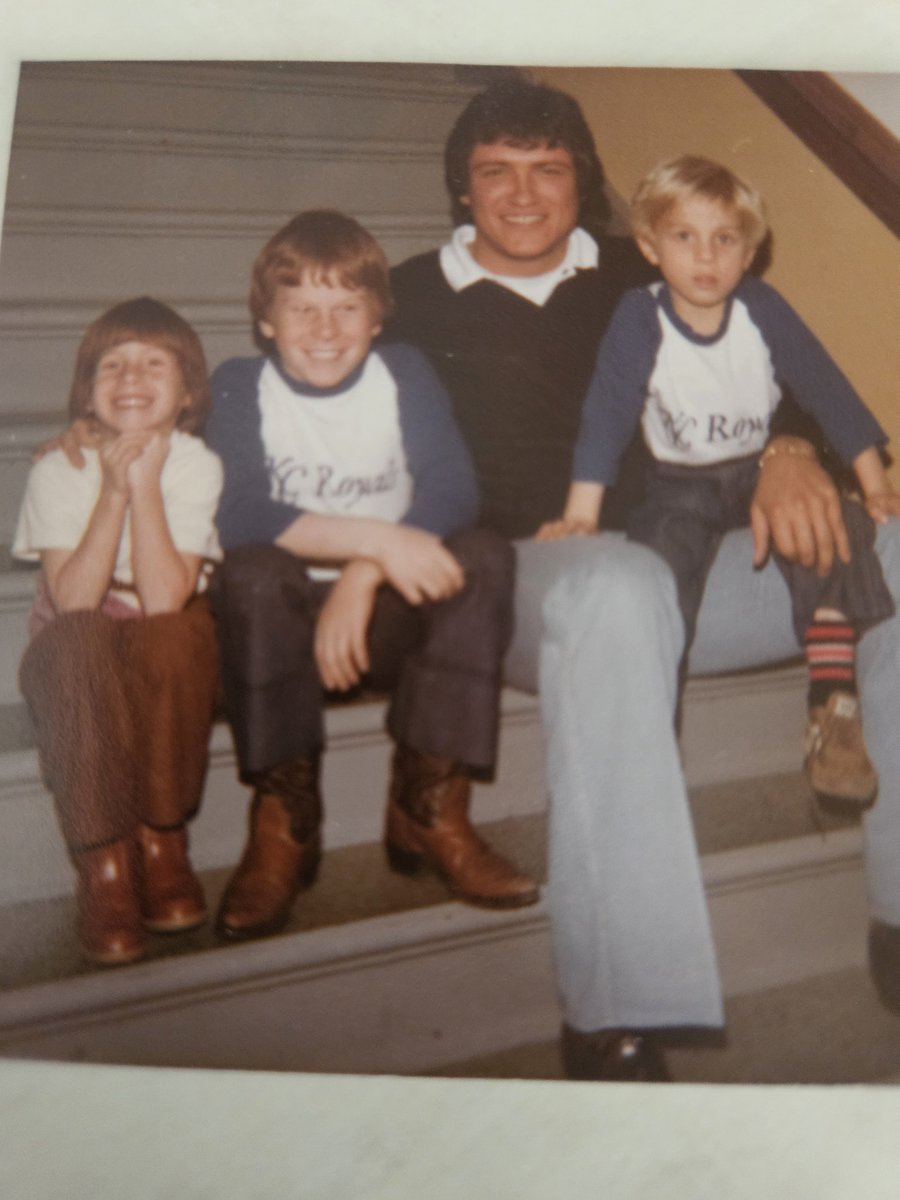 JimTheis1's tweet photo. @ClintHurdle13 When I was a kid you were very giving of your time and advice to my brother sister and I , and you will always be my favorite because of it. https://t.co/Kvs1Uzs0L3