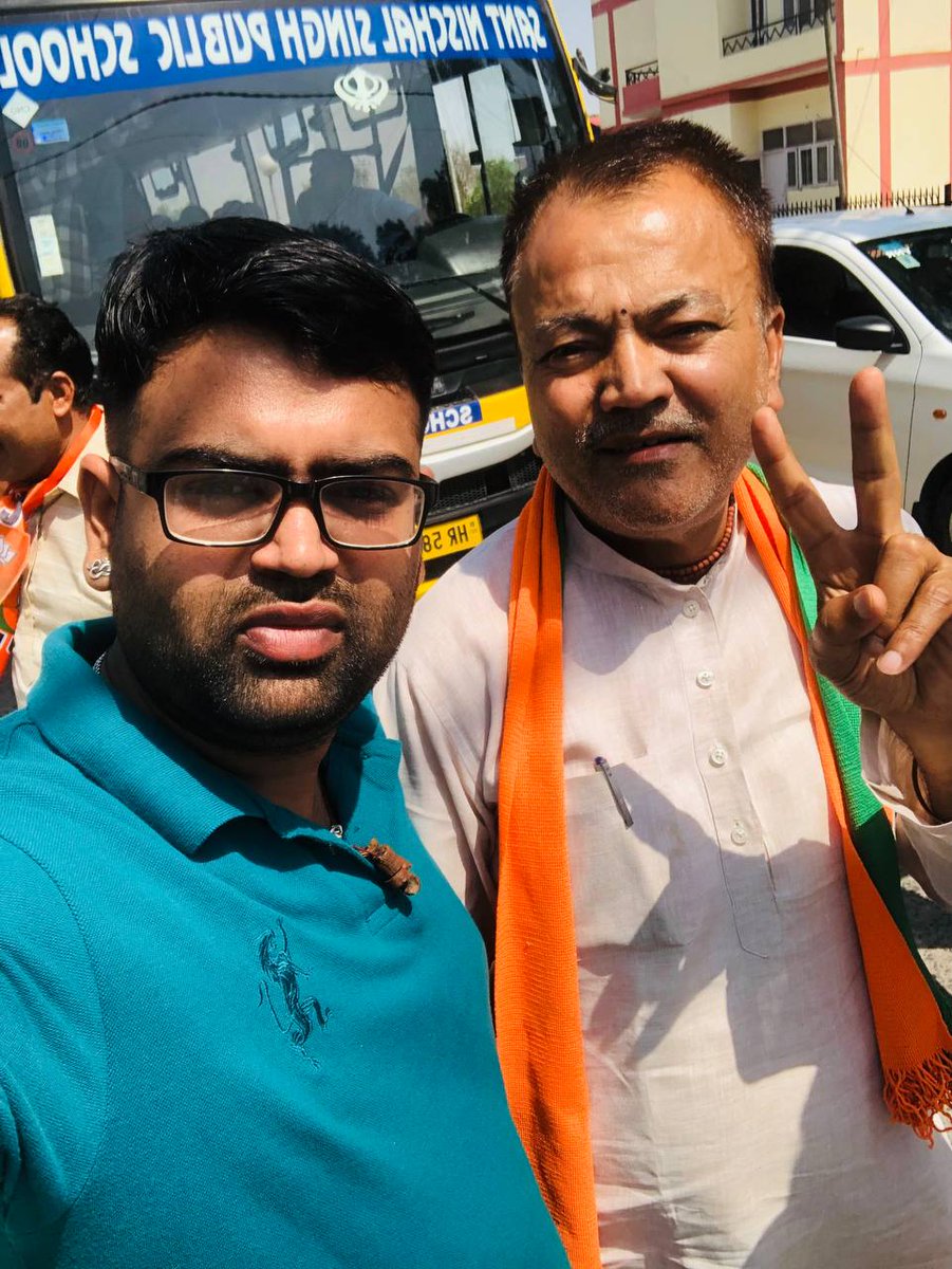 SHUBHAMYNR7's tweet photo. https://t.co/RYVvHljgJa