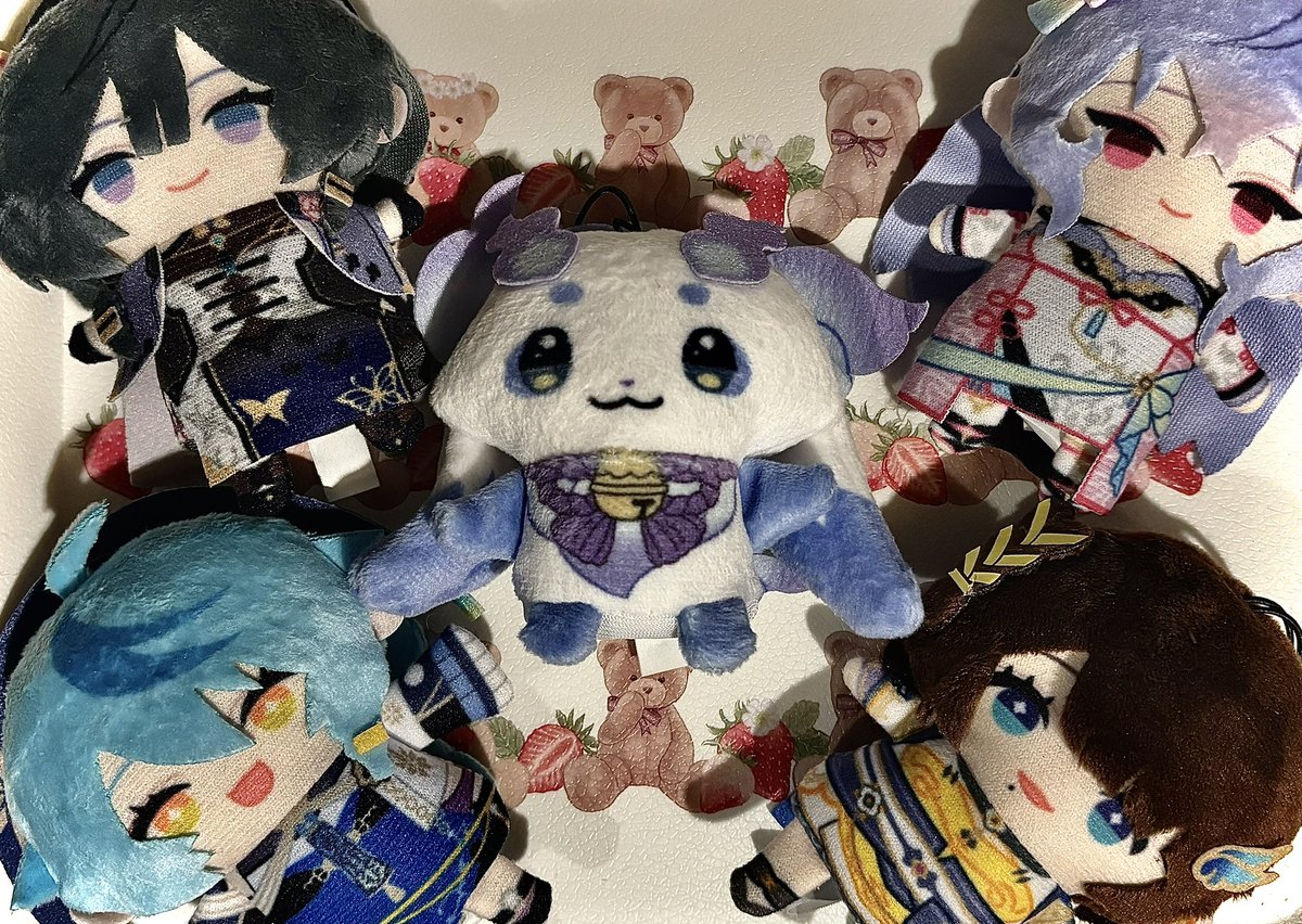 ccsmsk0416's tweet photo. ROUTE2434 番外編スタート記念
#あやかき 旅のお土産当選しました🥳
宝物がいっぱい増えて
これからも大好きなあやかきを応援しつつ息抜きがてらぱぺっとあやかきちゃん達と旅もしてみたいです✈️
その時はみんなみたいに素敵なお写真いっぱい撮るぞー✊
素敵な企画をありがとうございました
#にじPixel https://t.co/WzREDDfykY