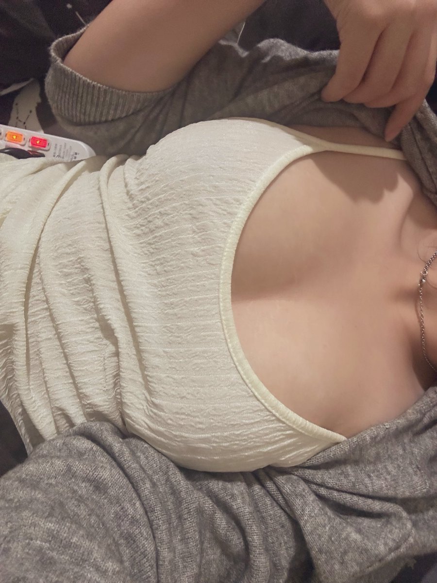 서브미시브 tweet media