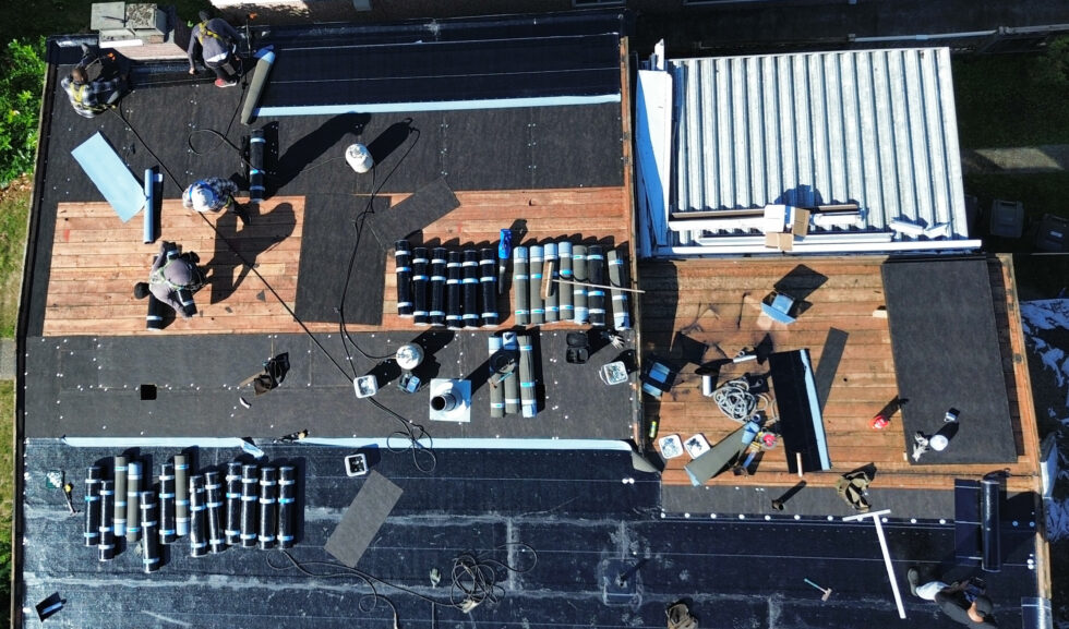 GoodVansRoofing's tweet photo. 7 Best Roofing Materials for Ocean-Side Homes in Tsawwassen (Expert Picks!) 
#GoodVansRoofing  #roofingmaterial #commercialroofinginTsawwassen
Read here: https://t.co/x1eyekpD5s https://t.co/OStqFyayxi