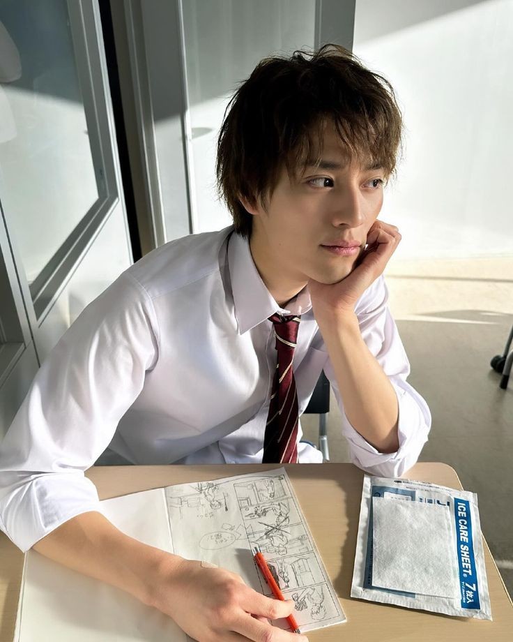 mwgurs's tweet photo. [THREAD] The Kenshin Kamimura case: What happened to the former ONE N’ ONLY member?
Here’s a full timeline and explanation — from the first accusation to the latest updates.
(read on)

#上村謙信 #KamimuraKenshin https://t.co/UT5OK3sbJ4