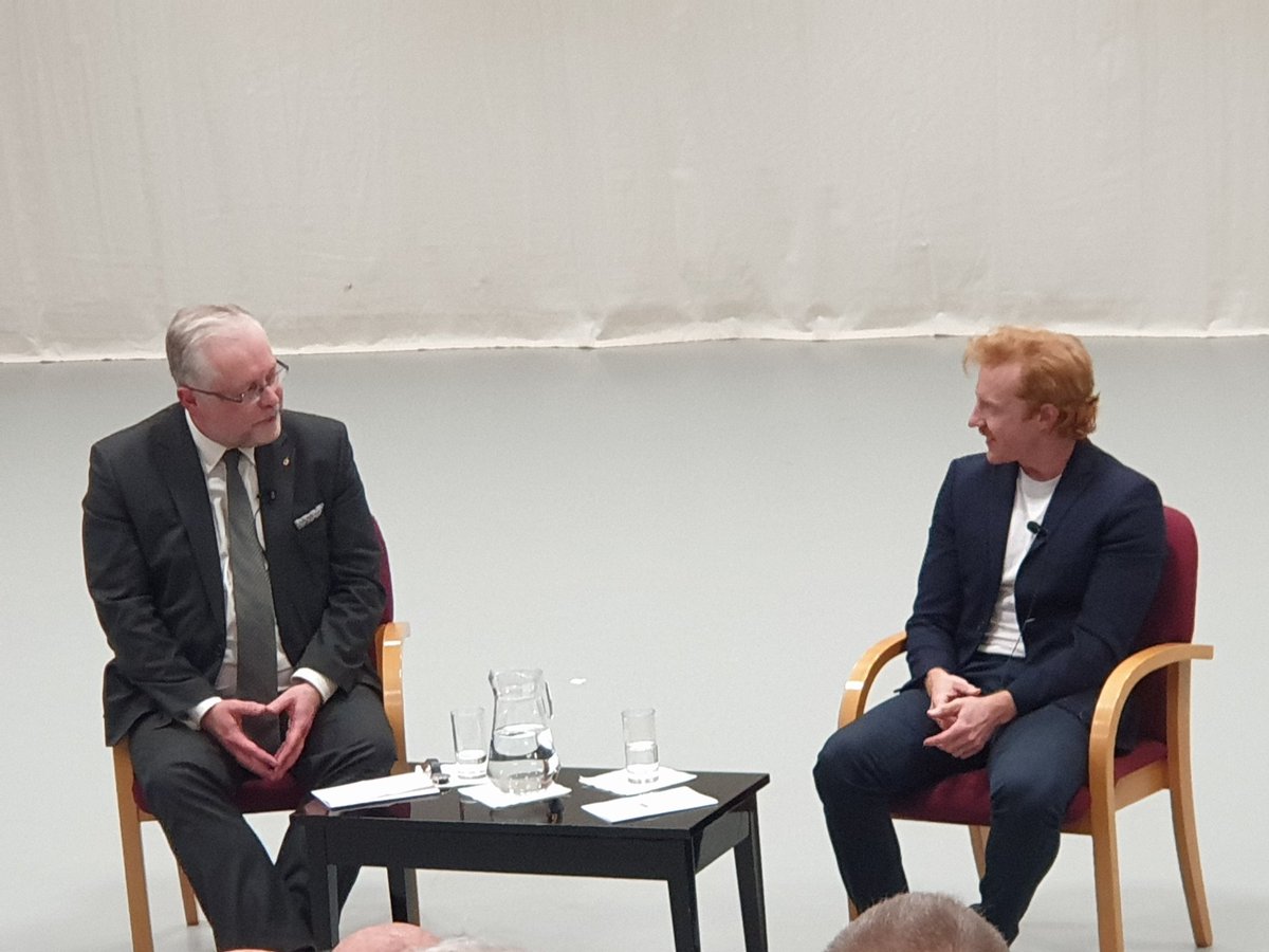 reelofthe51st's tweet image. I normally watch these talks on Zoom....but not last night 😊 Thank you very much @BalletCircle &amp;amp; @_stevenmcrae (please write a book one day 😉)