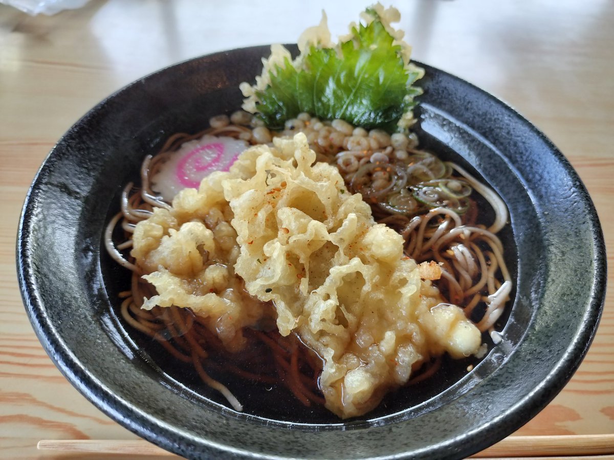 SACHI_375's tweet photo. 広島宮島に来てる！
穴子そば食！ https://t.co/eLKPdQthpk