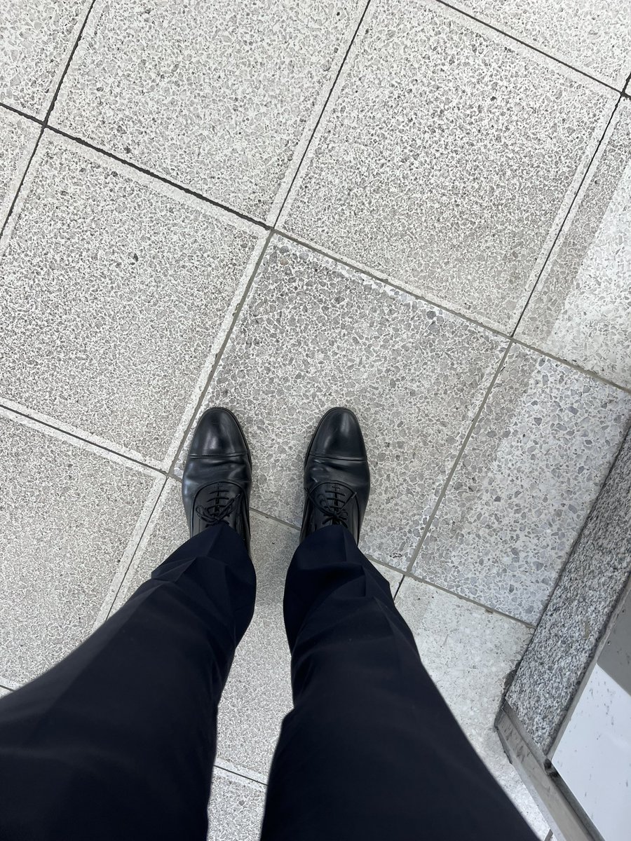 社会人3週間目。頑張って働いてます😭
サッカーと仕事の両立頑張ってます💪