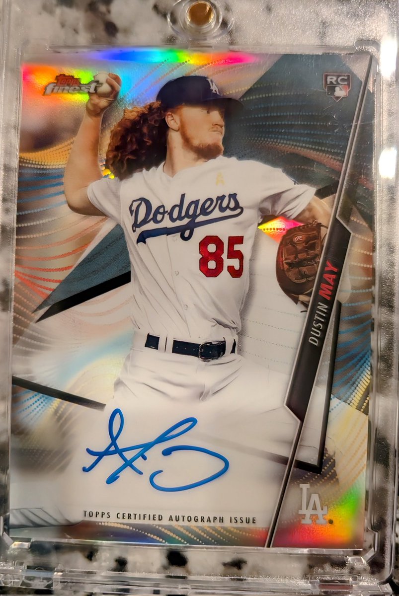 bobbyripcity's tweet photo. Awesome to see Dustin May dealing for the dodgers after being out for two years. May PC : #thehobby #whodoyoucollect https://t.co/P1fzQfNziF