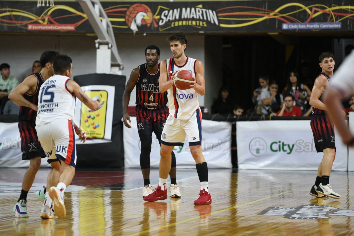 🔴🔵 San Lorenzo festejó en Corrientes 

Con el debut de Lucas Machuca, el Ciclón venció a San Martin en el Fortín Rojinegro

📝 unocontraunoweb.com/2025/04/15/san…