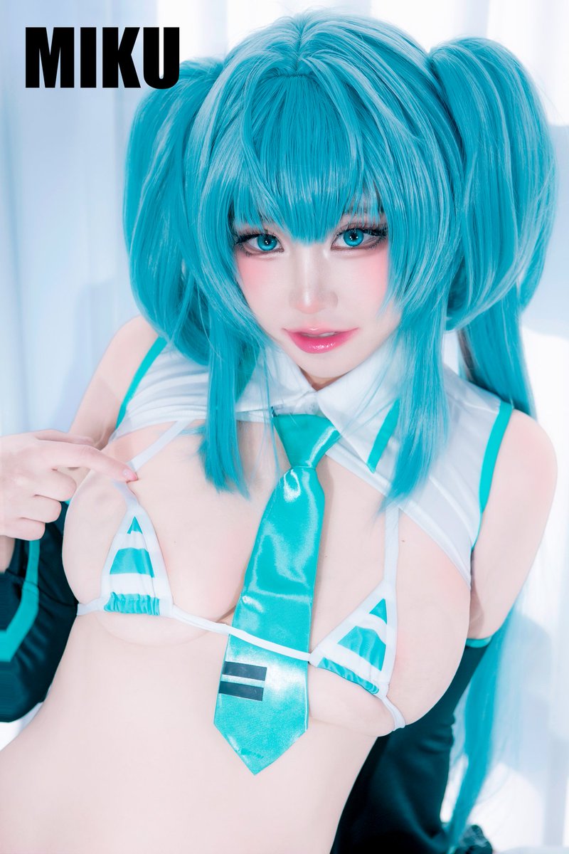 유라의 미쿠 화보가 나왔어요!
잘부탁해용🥰
구매는 👇
fantrie.com/posts/11502877