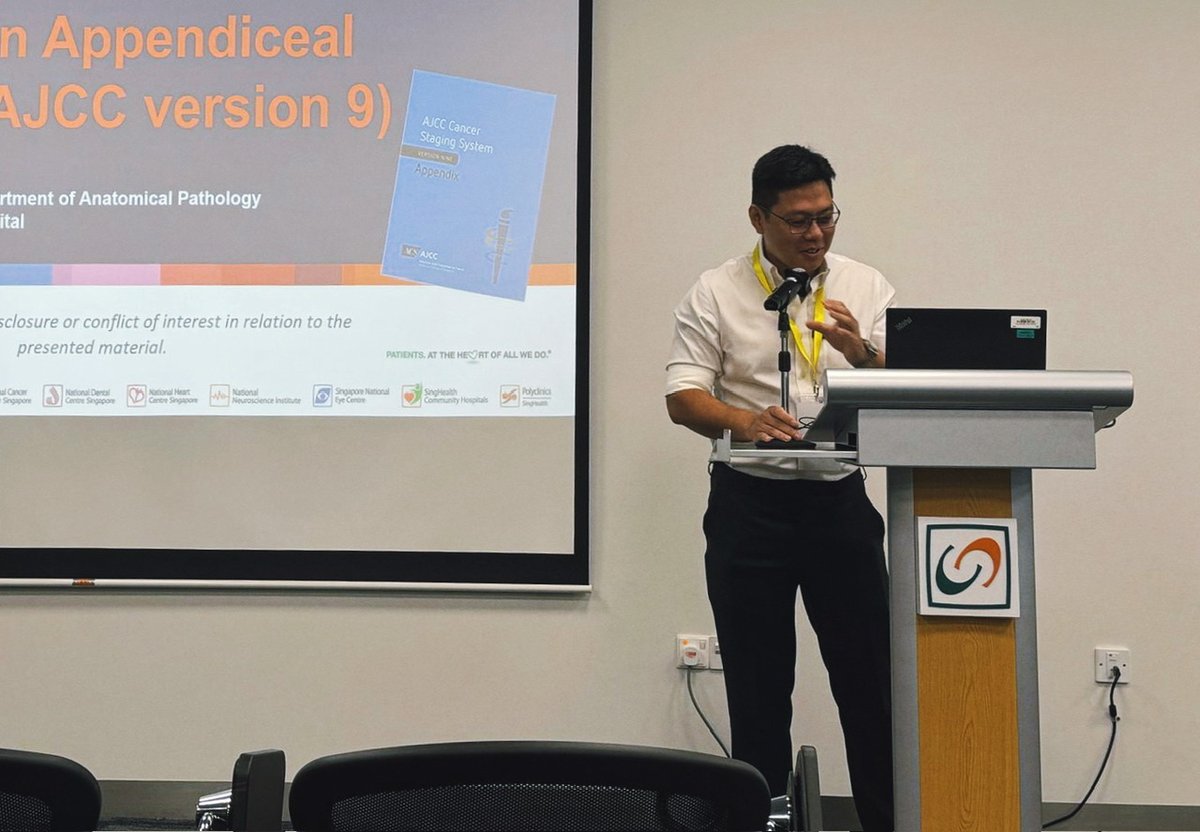Wei (@liverwei) on Twitter photo Honored to be invited to support <a href="/ChiaClaramae/">Claramae Chia</a> and <a href="/Jolenewongsm/">Jolene Wong</a> at the #SingHealth Peritoneal Surface Malignancy Workshop. Thank you for giving #Pathology airtime and also to learn from my fellow speakers <a href="/EvelynWongYT/">Evelyn Wong</a> and <a href="/FaheezM/">Faheez Mohamed</a> on the management of pseudomyxoma peritoneii. Honored to be invited to support <a href="/ChiaClaramae/">Claramae Chia</a> and <a href="/Jolenewongsm/">Jolene Wong</a> at the #SingHealth Peritoneal Surface Malignancy Workshop. Thank you for giving #Pathology airtime and also to learn from my fellow speakers <a href="/EvelynWongYT/">Evelyn Wong</a> and <a href="/FaheezM/">Faheez Mohamed</a> on the management of pseudomyxoma peritoneii.