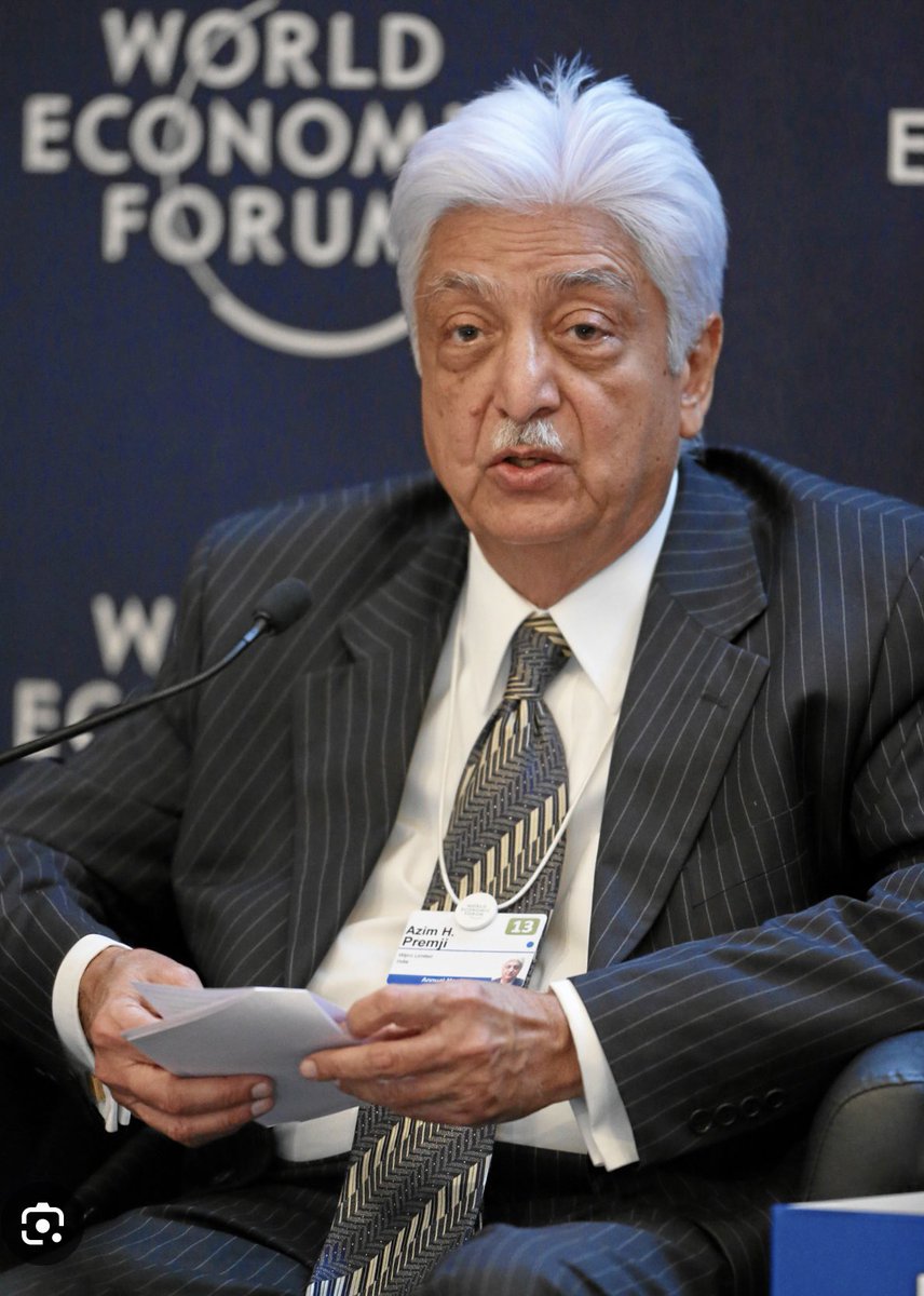 मुसलमान सिर्फ पंचर नहीं बनाता, वो तो अजीम प्रेमजी बनकर दुनिया को कहता है, "पंचर तो मैं ठीक कर दूँगा, पर पहले ये दुनिया का सिस्टम अपडेट कर लूँ!" लोग हँसते थे, "अरे, ये तो सरसों का तेल बेचता है," लेकिन प्रेमजी ने तेल की कैन से निकलकर टेक की दुनिया में तहलका मचा दिया। 1966 में, जब