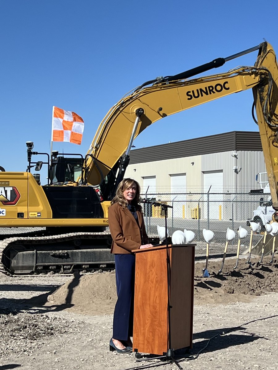 Today I was honored to help break ground on the Provo Airport expansion to keep up with demand and increase convenience and connectivity for both leisure and business travel. This generational investment by the city, county, state legislature and FAA will double its capacity.