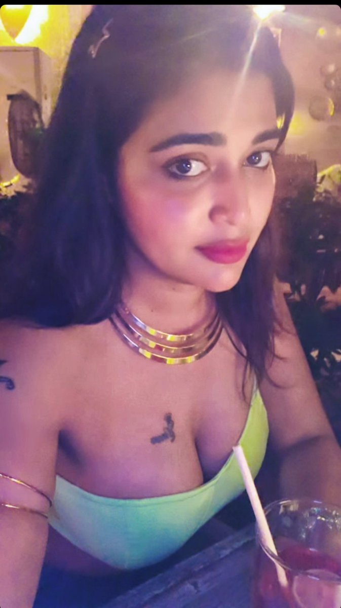 Goi9nhvWoAI1zaa?format=jpg&name=medium