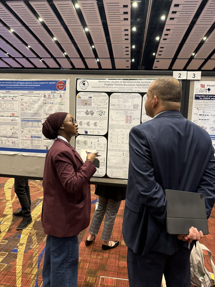 AndorferLab's tweet image. #ASBMB25 Our graduate student Shukurah Anas had the opportunity to showcase our research at the welcome reception with other travel grant awardees of ASBMB 2025