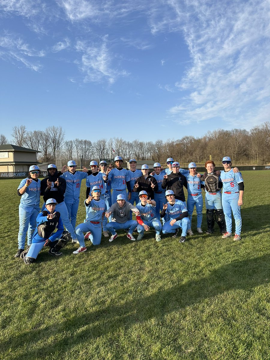 Huskies win!

Final: SJ 7 Mishawaka 5