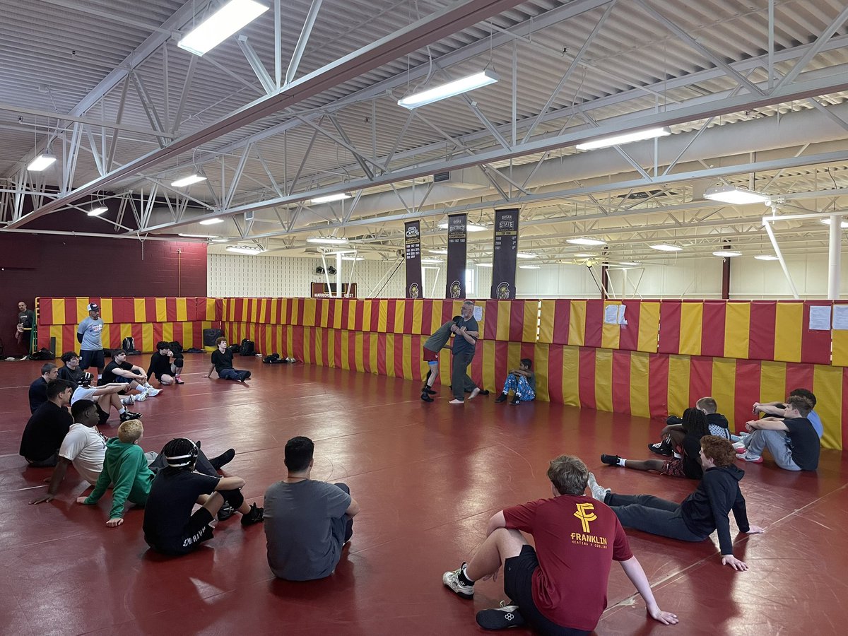 Freestyle/Greco practice every Monday and Thursday at 5pm! 

Come get better!!